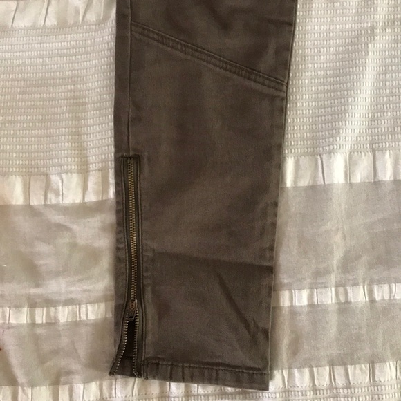 BDG skinny jeans - Picture 3 of 5